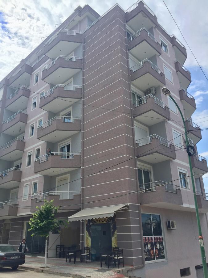 Skyfall Apartment Sarandë Exteriör bild